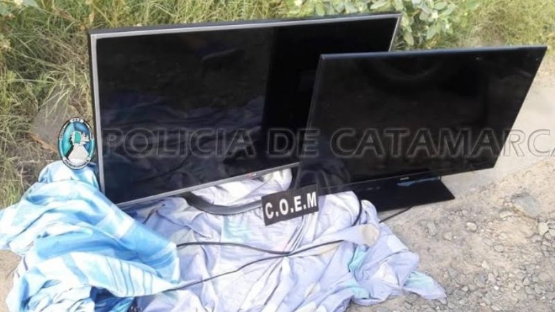 Aprehenden a dos personas y recuperan costoso botín