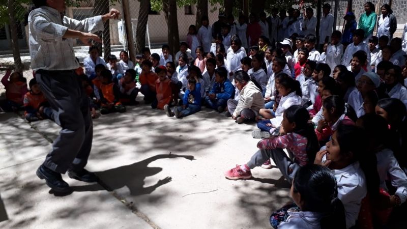 “Teatro Va 4”: Exitosa gira de Cachalahueca en Antofagasta de la Sierra