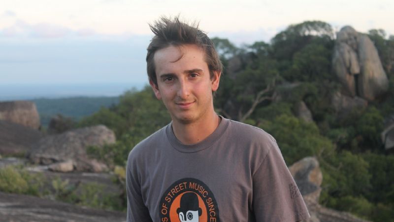 Arqueólogo egresado en la UNCA participa de importante investigación en Egipto