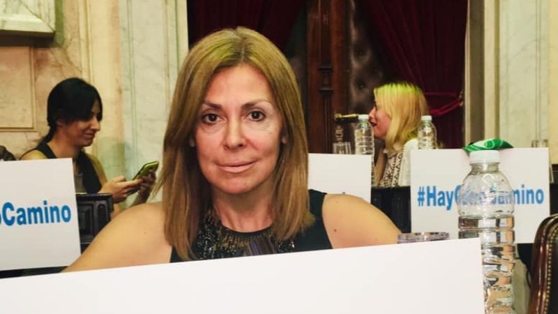 El cartel que recibió a Macri en el Congreso: "#HayOtroCamino"