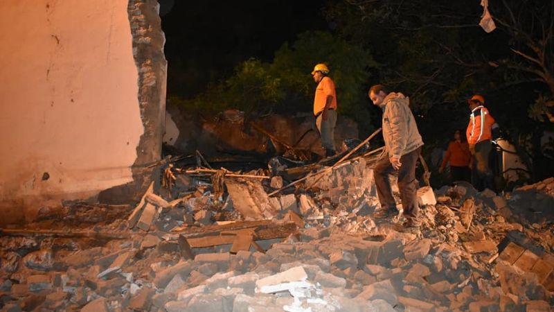 Por la lluvia, se derrumbó una vivienda de adobe en FME
