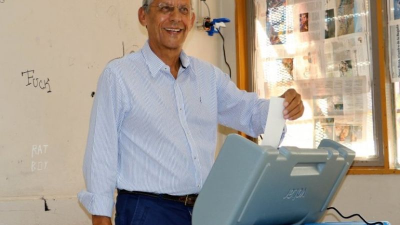 Denuncian fraude en el voto electrónico de Neuquén