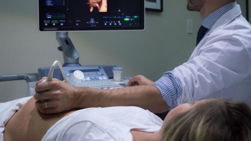 Realizan las primeras cirugías fetales en Córdoba