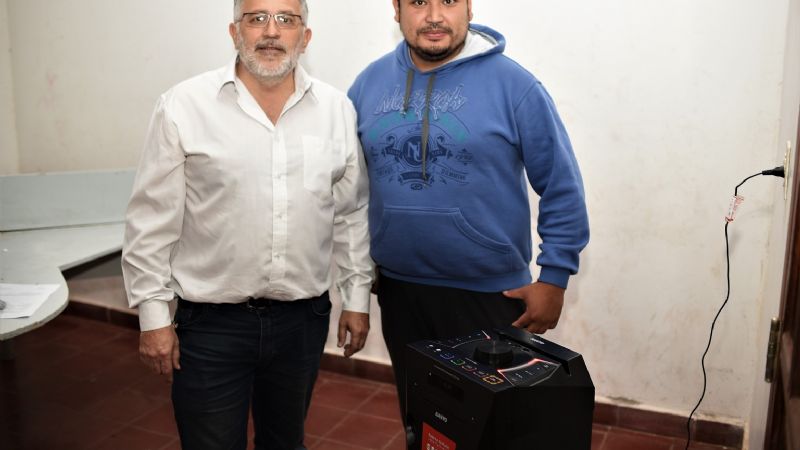 Solá Jais entregó elementos a diferentes instituciones de Belén