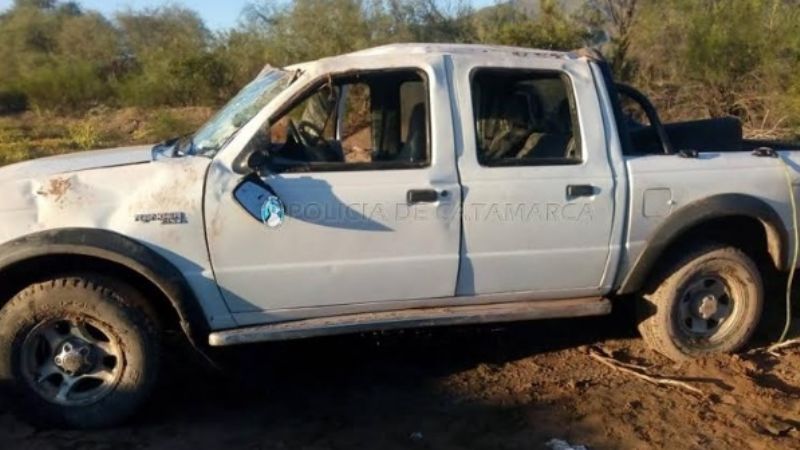 Volcó una camioneta en Belén