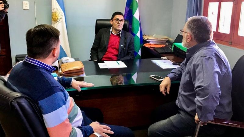 Trabajo conjunto entre Solá Jais, Menecier y Villagra en Villa Vil