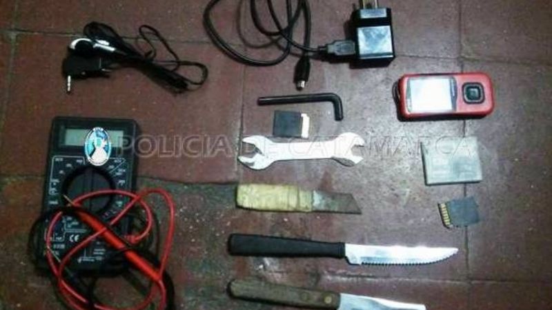 No pudo acreditar que las cosas que tenía eran suyas, y se las secuestraron