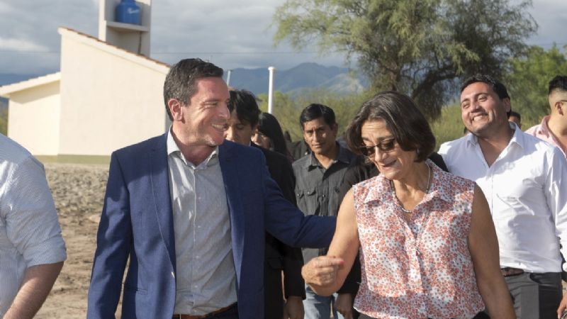 Fidel Saenz continúa respondiendo consultas por facebook