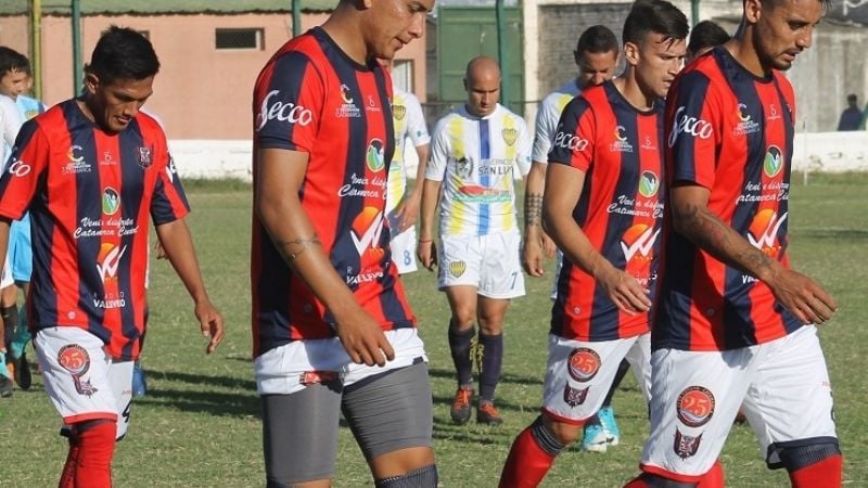 San Lorenzo perdió y ya soborea lo amargo del descenso