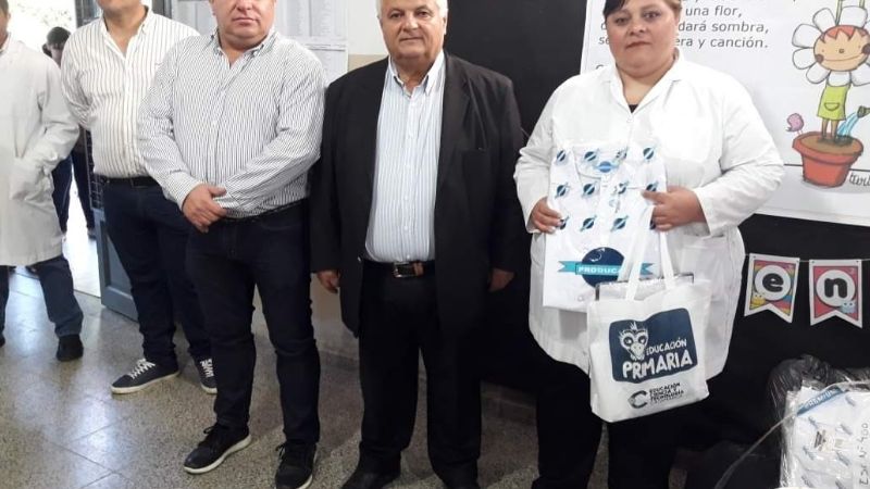 Comenzó entrega de guardapolvos y kits escolares en La Paz Norte