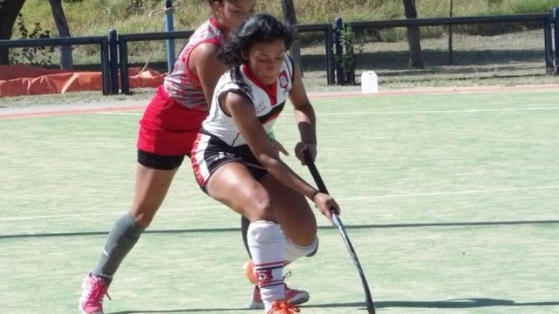 Tesorieri, Muni y V. Cubas ganaron en el Regional de Hockey