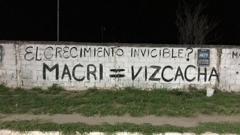 Escraches a Urtubey, Mera, y representantes nacionales