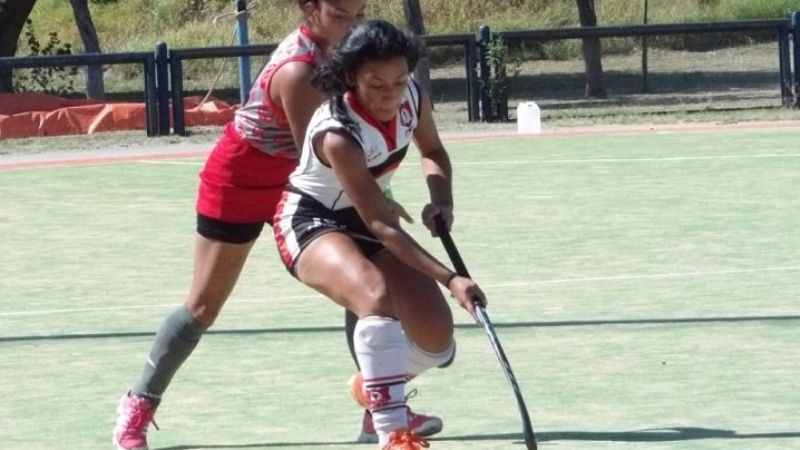 Hoy continúa el exitoso Regional Damas de Hockey