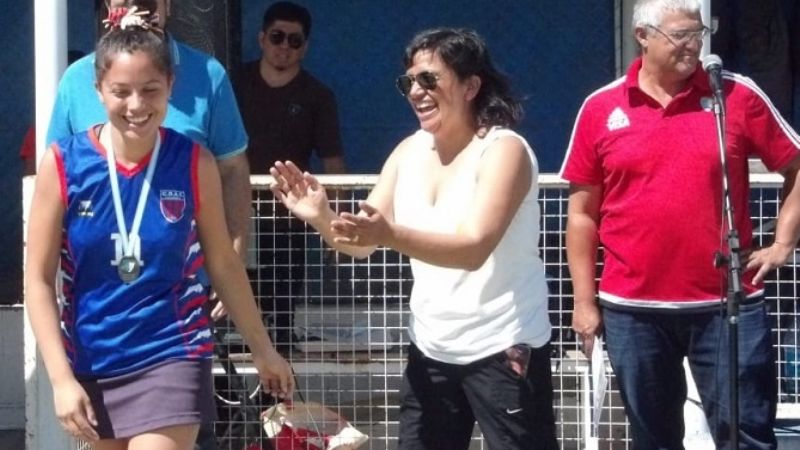 UCSE campeón del Regional Damas de Clubes de Hockey