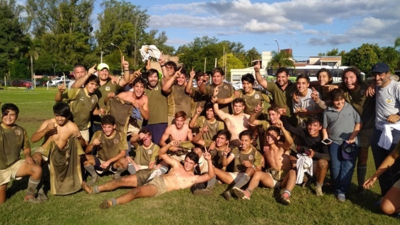 Oro y ascenso para la Unión Andina, en M17