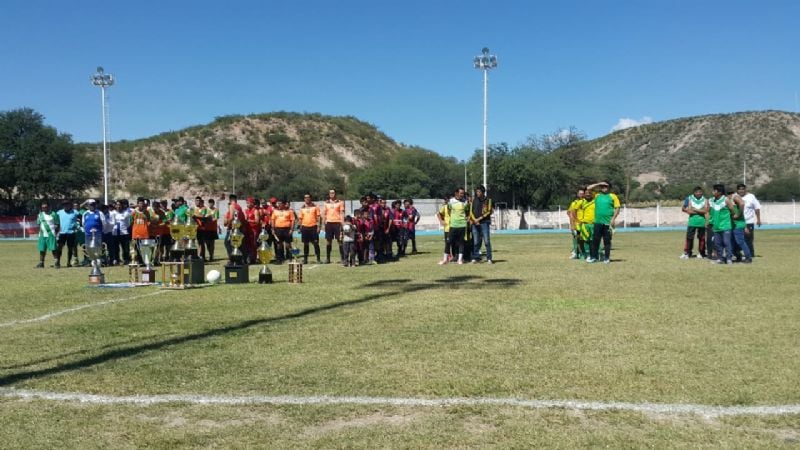 Arrancó la Copa de Campeones en Hualfín