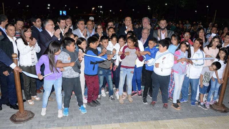 Se inauguró el centro recreativo Plaza “Las Américas” en Santa María