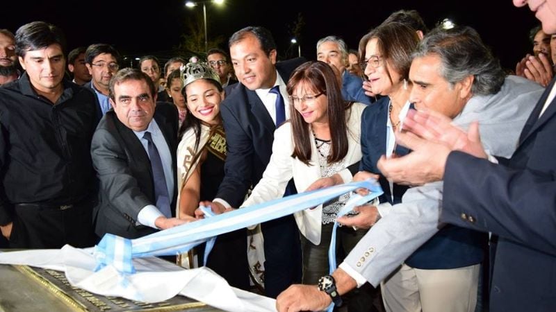 Se inauguró el centro recreativo Plaza “Las Américas” en Santa María