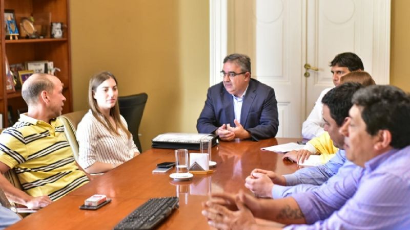 Jalil acuerda agenda de trabajo con concejales