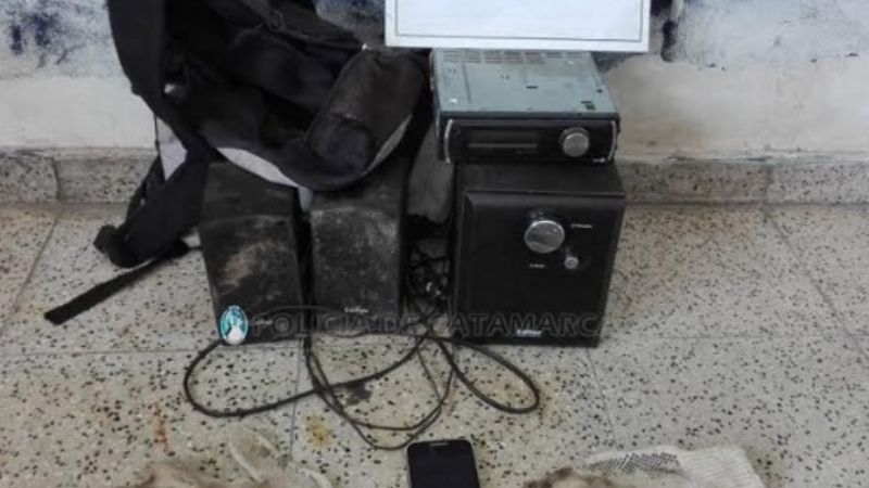 Secuestran elementos de dudosa procedencia