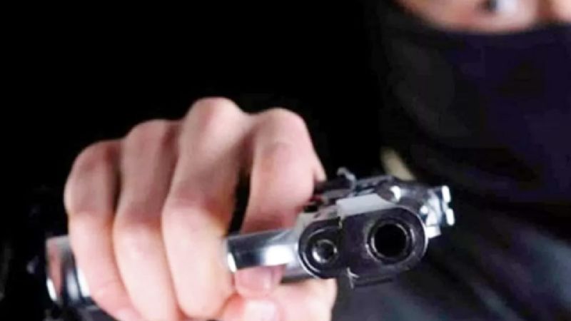 Asalto con arma de fuego en un comercio de Frías