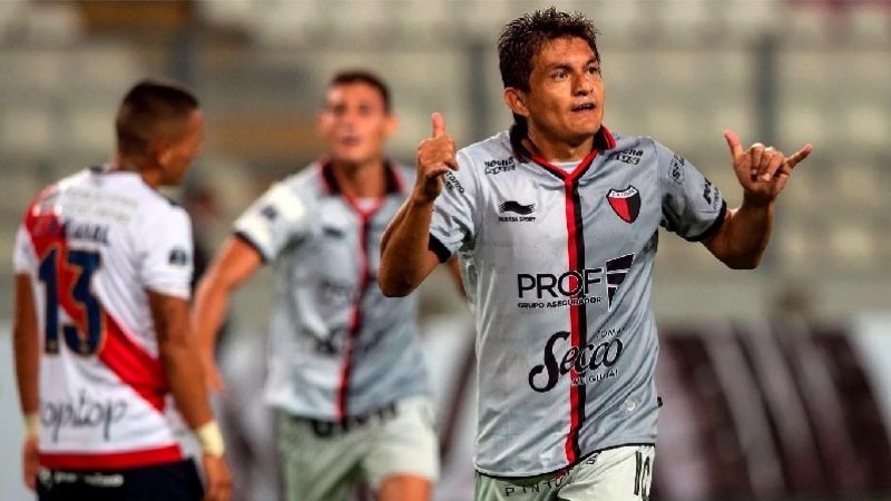 Colón goleó al Municipal de Perú, por la Sudamericana