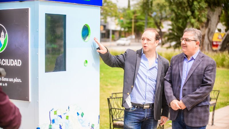 "ReciclAds" lanzó su primera recicladora en la Alameda