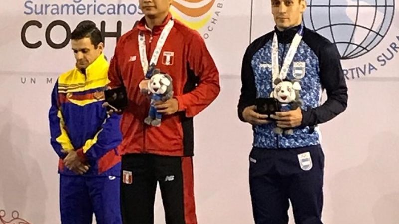 El karateca Walter Carrizo con la Selección en Panamá
