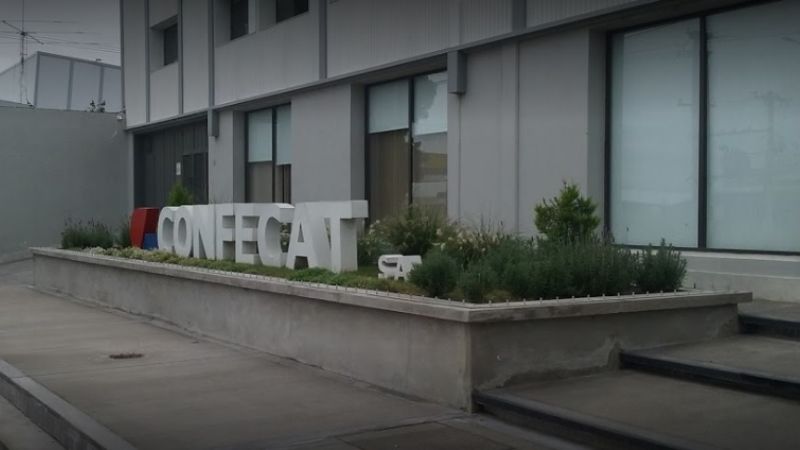 Desmienten que Confecat absorba a “12 de Octubre”