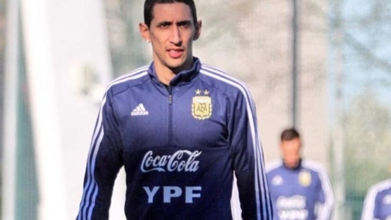 En nuevo ensayo, Scaloni rodeó a Messi con los “Martínez”