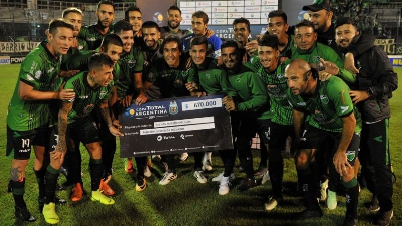 Copa Argentina: Siguen Atlético Tucumán y San Martín (SJ)