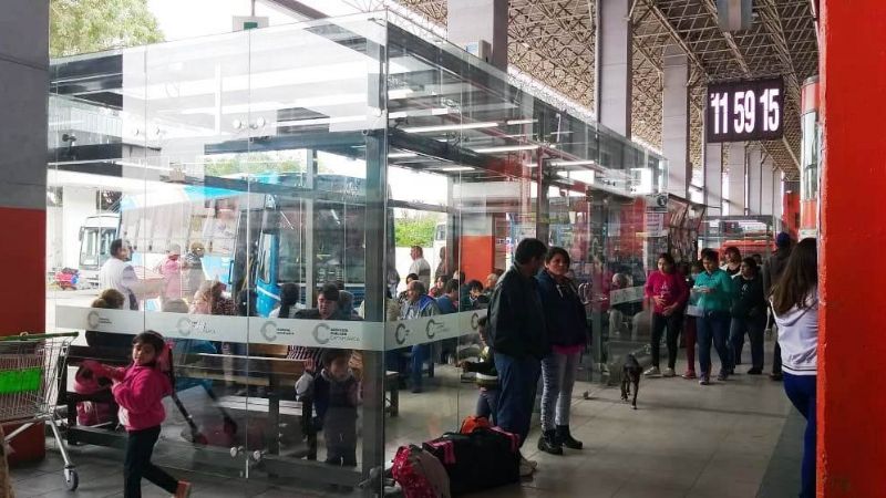 Habilitan refugios climatizados en la Terminal de Ómnibus