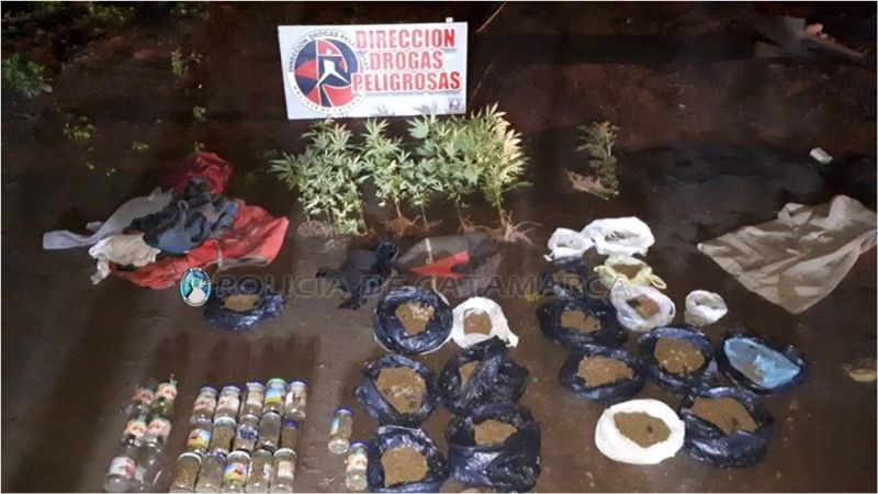 Secuestran un arsenal y droga en Alijilán
