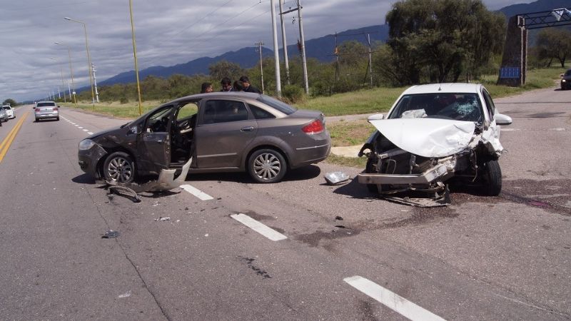 Fuerte choque en la ruta 38