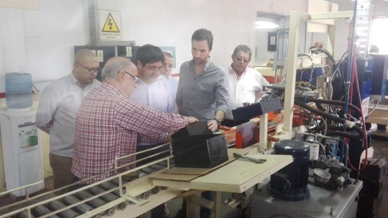 Funcionarios de Producción visitaron distintas industrias de Recreo