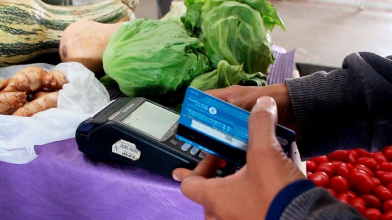 Se podrá pagar con débito en el Mercado de Abasto
