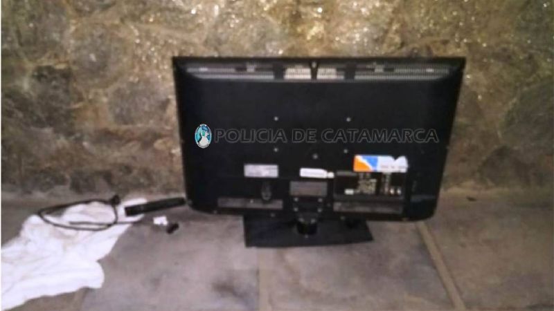 Abandonaron un televisor en un SEPAVE