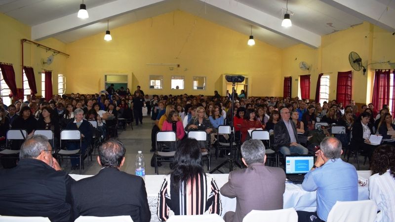 Educación capacitó a docentes para la implementación de Secundaria 2030