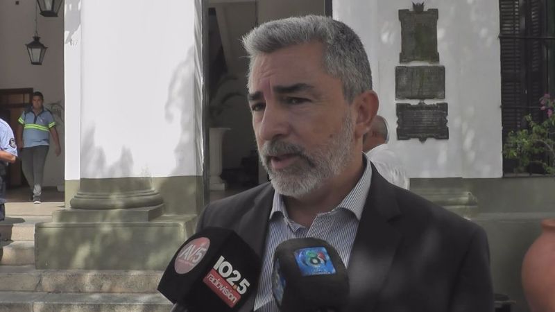 Gutiérrez no descontará los días de paro pero pide mayor “compromiso”