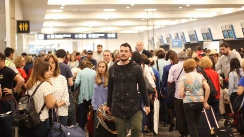 Gremios aeronáuticos anunciaron un paro de 48 horas