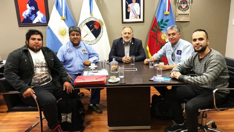 Solá Jais recibió a miembros del Centro de Entrenamiento Minero