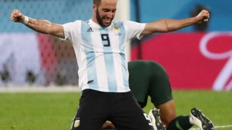 Higuaín se retiró de la Selección