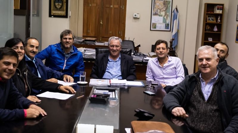 Catamarca Rugby comienza la construcción de su cancha de hockey