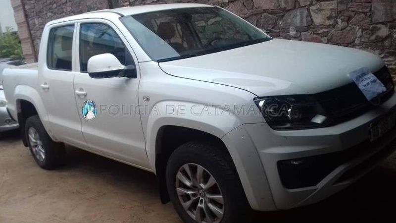 Secuestran en Recreo, motos y una Amarok “melliza”, con pedido de Buenos Aires