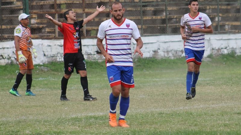 “Tesho” por la suya y “Defe” por los “Locos