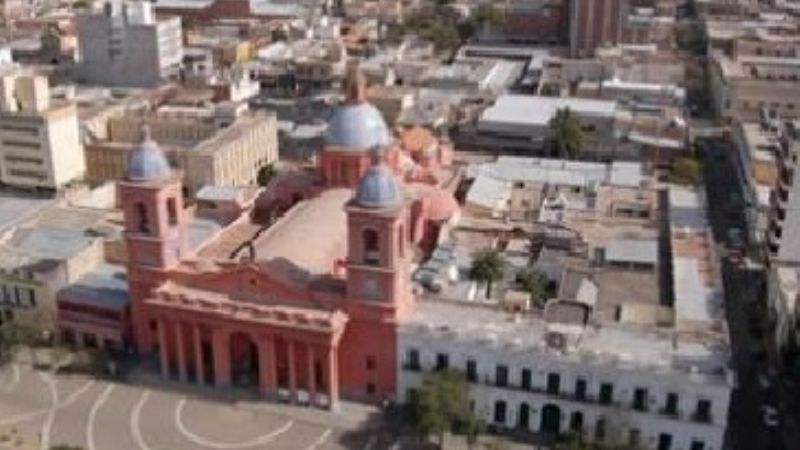 Días laborales veraniegos y fin de semana otoñal