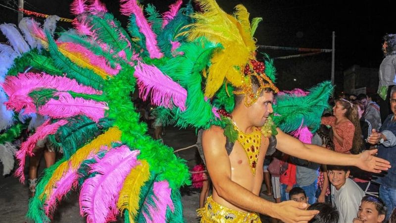 Recreo despidió los carnavales a pura fiesta
