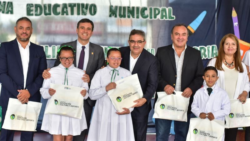 Comenzaron las clases en escuelas municipales de la Capital