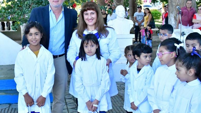 Senadores acompañaron la inauguración del ciclo lectivo 2019