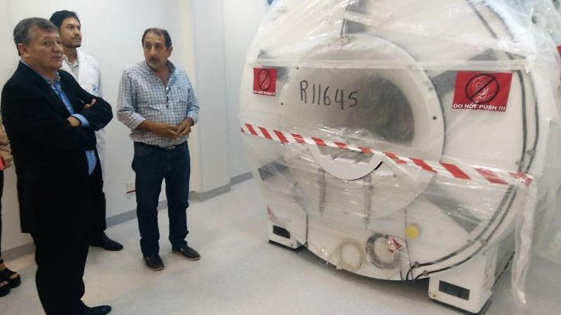 Nuevo instrumental de neurocirugía para el San Juan Bautista